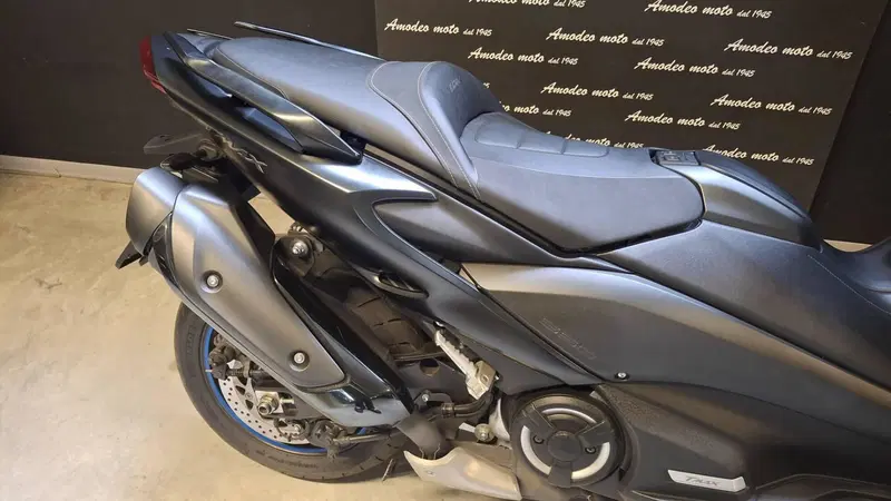 Yamaha T-Max 560 (2020 - 21) (3)