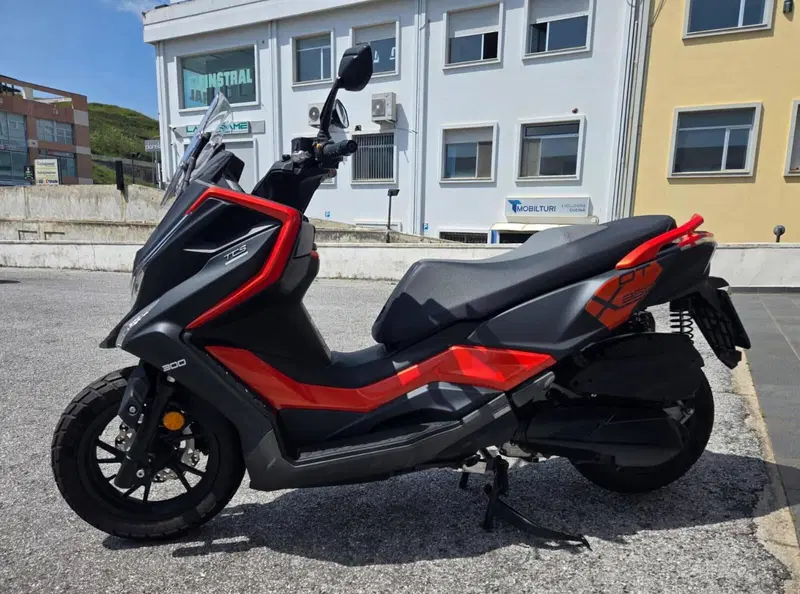 Kymco DTX 360 300 (2022 - 25) (4)