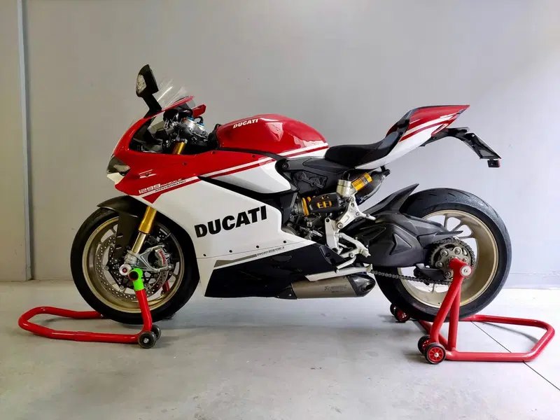 Ducati 1299 Panigale S Anniversario (2016) (2)