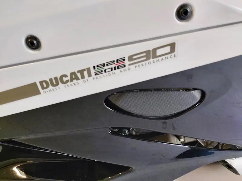 Ducati 1299 Panigale S Anniversario (2016) (15)