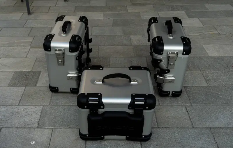CFMOTO 800MT Touring (2022 - 26) (9)