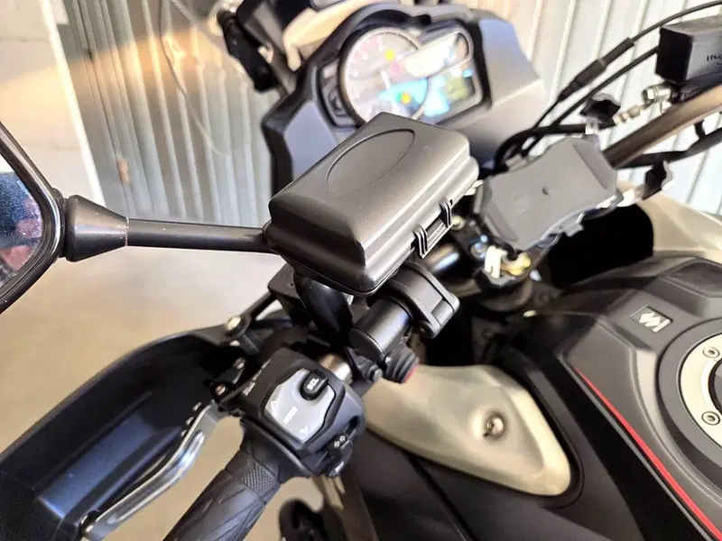 Suzuki V-Strom 1000 ABS (2014 - 17) (2)