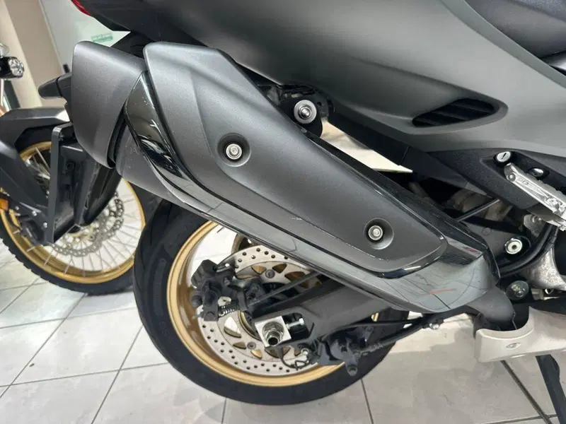 Yamaha T-Max 560 Tech Max (2020) (5)