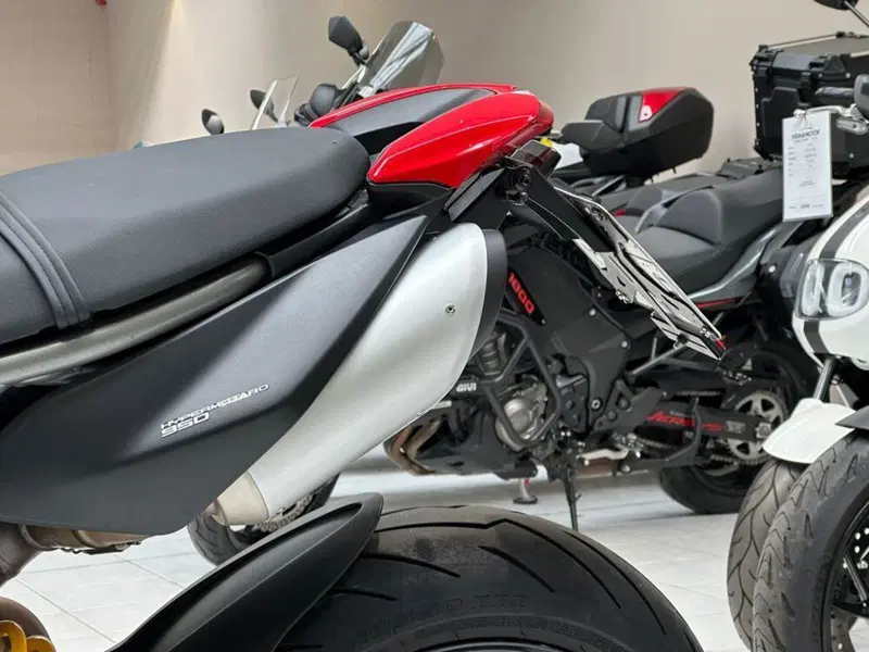 Ducati Hypermotard 950 (2022 - 25) (5)