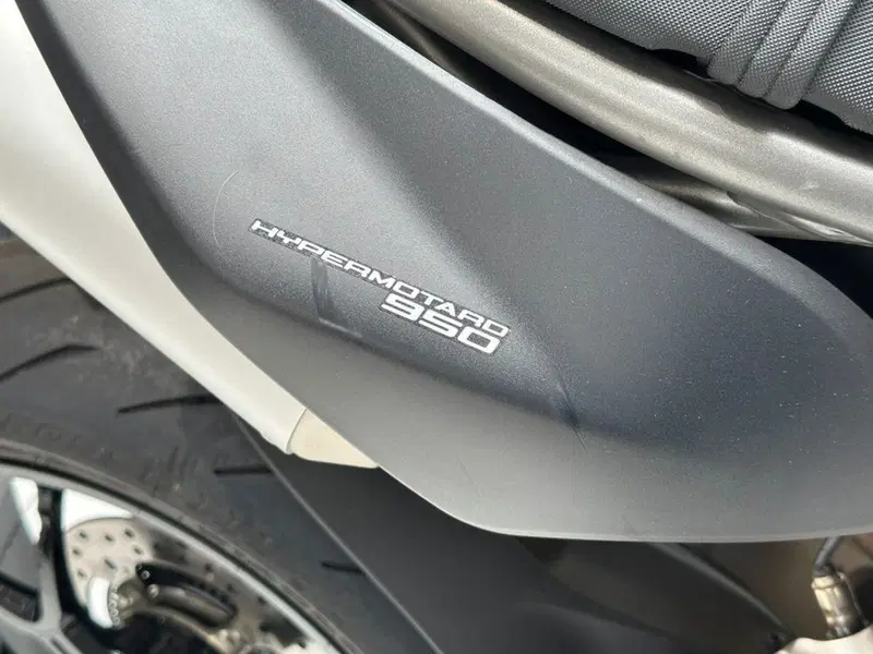 Ducati Hypermotard 950 (2022 - 25) (6)