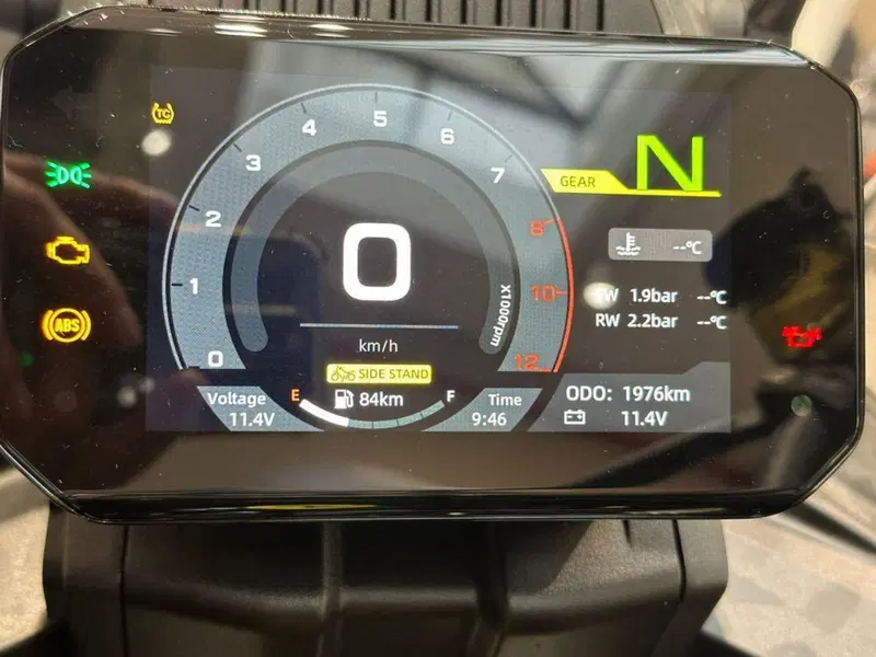 CFMOTO 700MT (2024 - 26) (4)