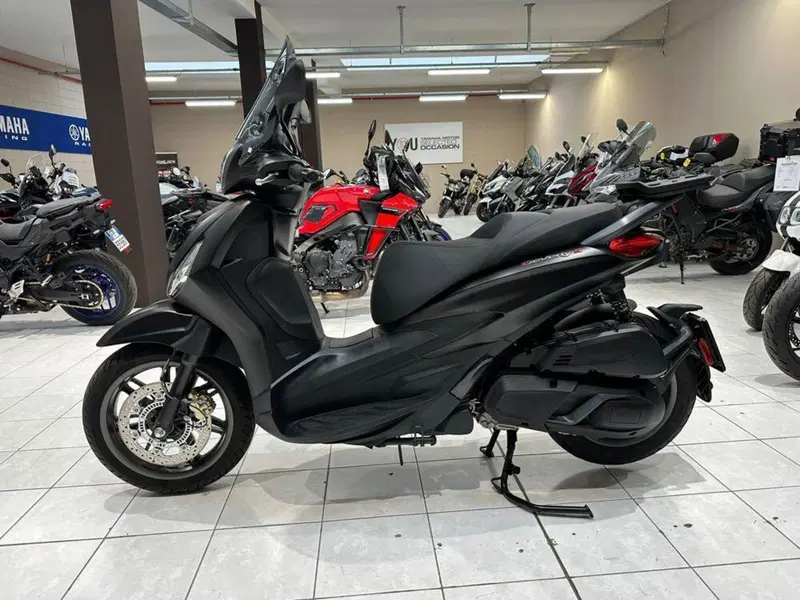 Piaggio Beverly 400 S ABS-ASR (2021 - 24) (3)