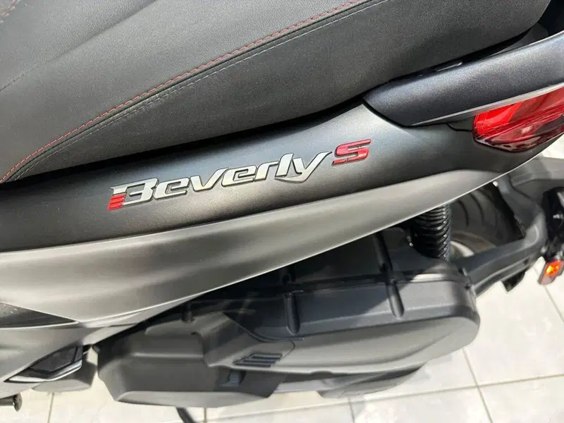 Piaggio Beverly 400 S ABS-ASR (2021 - 24) (5)