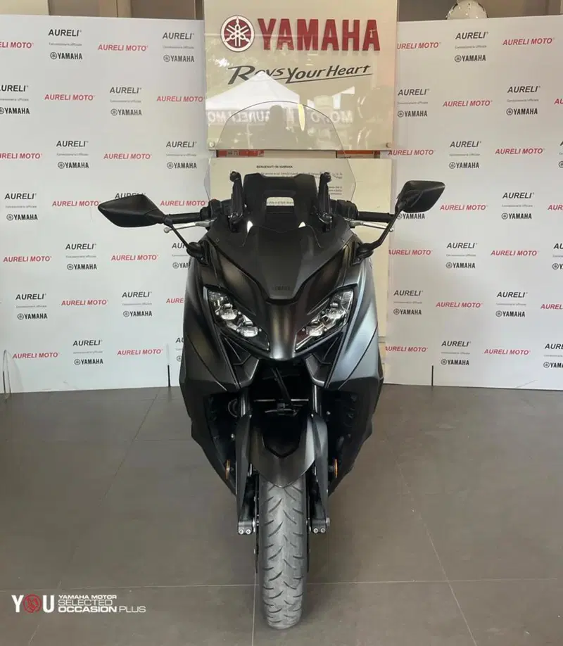 Yamaha T-Max 560 (2022 - 24) (4)