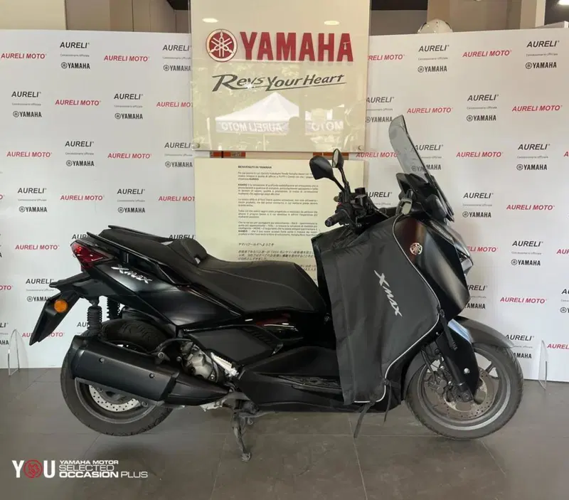 Yamaha X-Max 300 Tech Max (2021 - 24) (5)