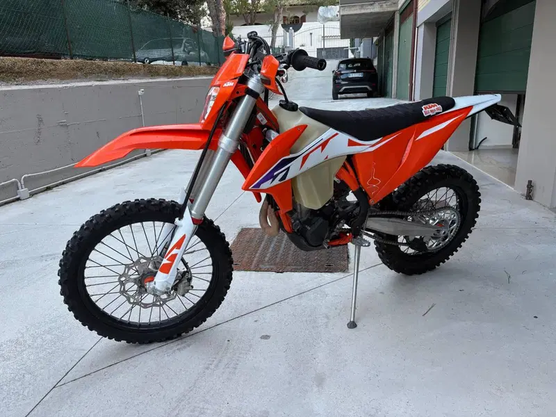 KTM 350 EXC-F (2023) (4)