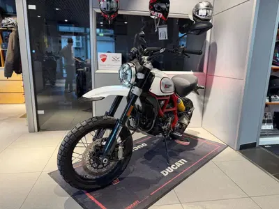Ducati Scrambler 800 Desert Sled (2021 - 22) usata