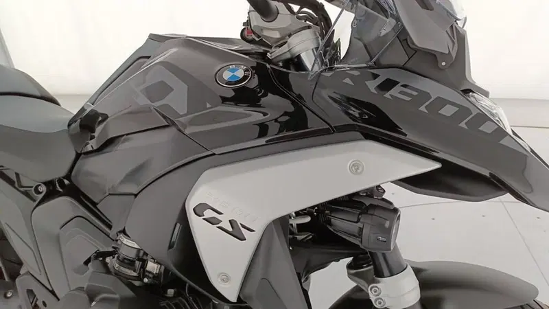 Bmw R 1300 GS Triple Black (2023 - 26) (12)