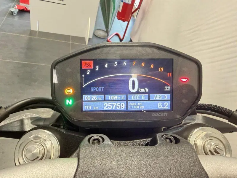 Ducati Monster 1200 (2014 - 16) (9)