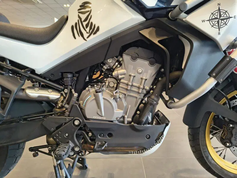 CFMOTO 800MT Sport (2022 - 26) (5)