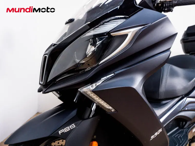 Kymco Downtown 350i ABS (2015 - 17) (9)