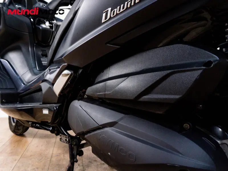 Kymco Downtown 350i ABS (2015 - 17) (10)