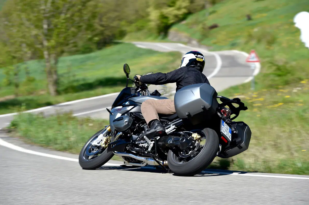 BMW R1200RS (12)