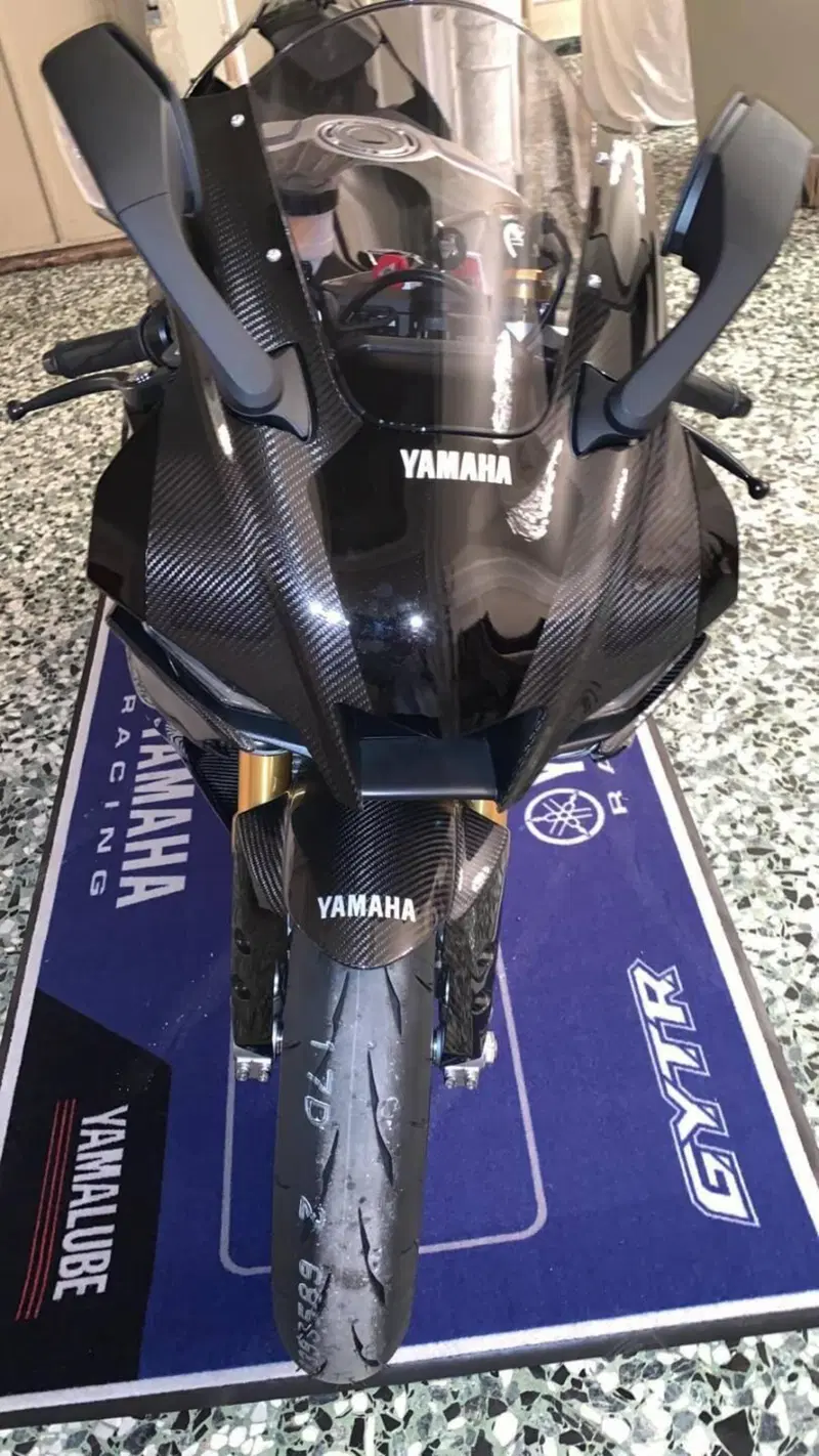 Yamaha YZF R1M (2020 - 25) (5)
