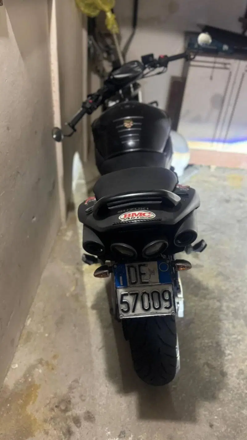 Suzuki GSR 600 (2006 - 11) (4)