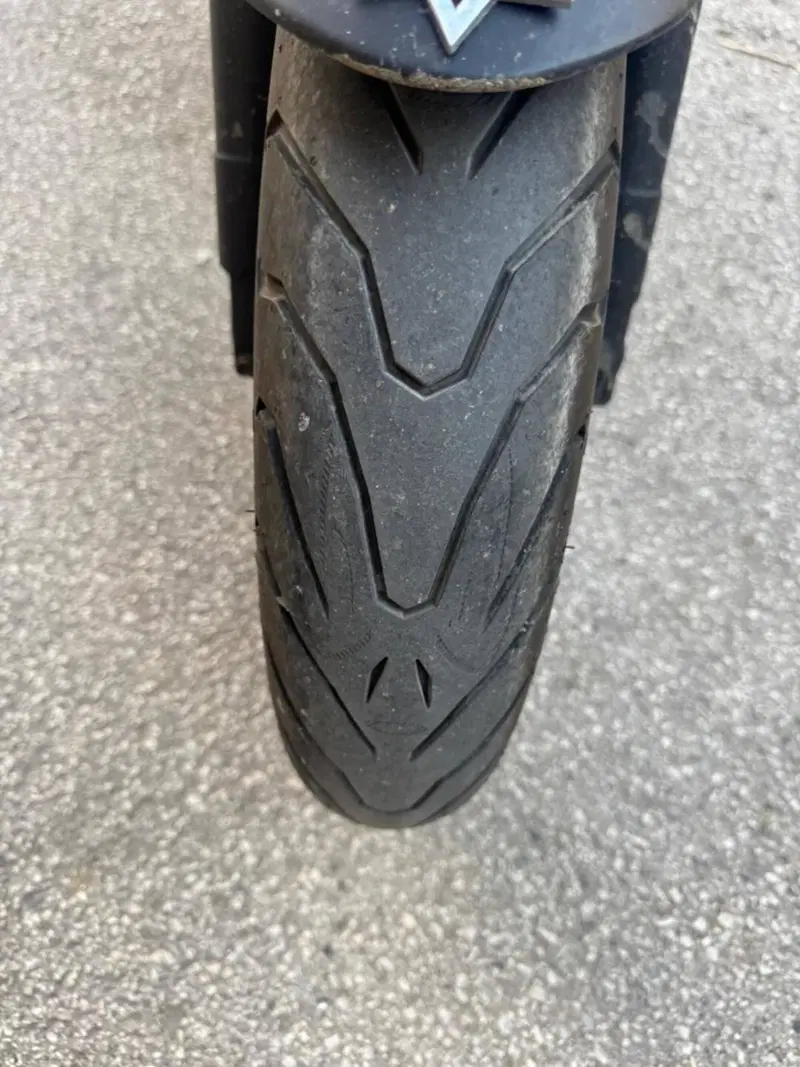 Suzuki GSR 600 (2006 - 11) (8)