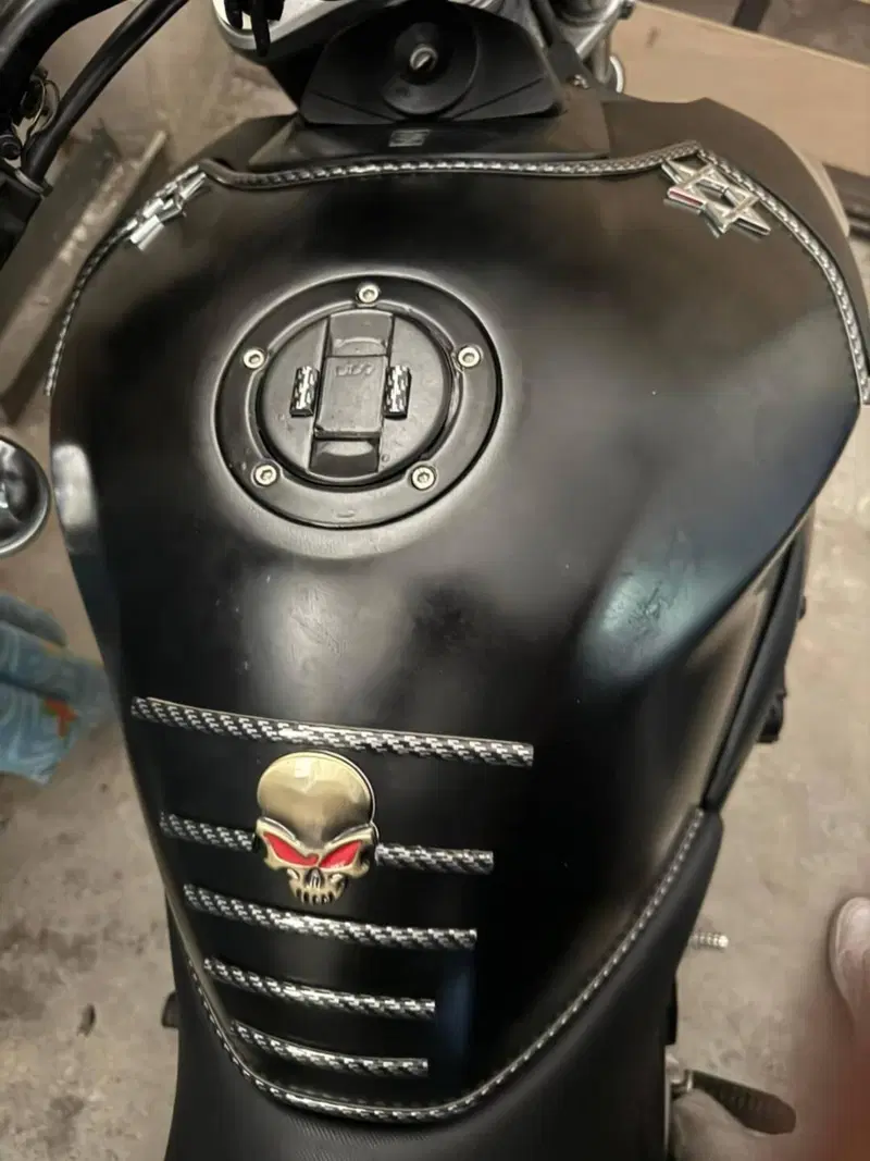 Suzuki GSR 600 (2006 - 11) (10)