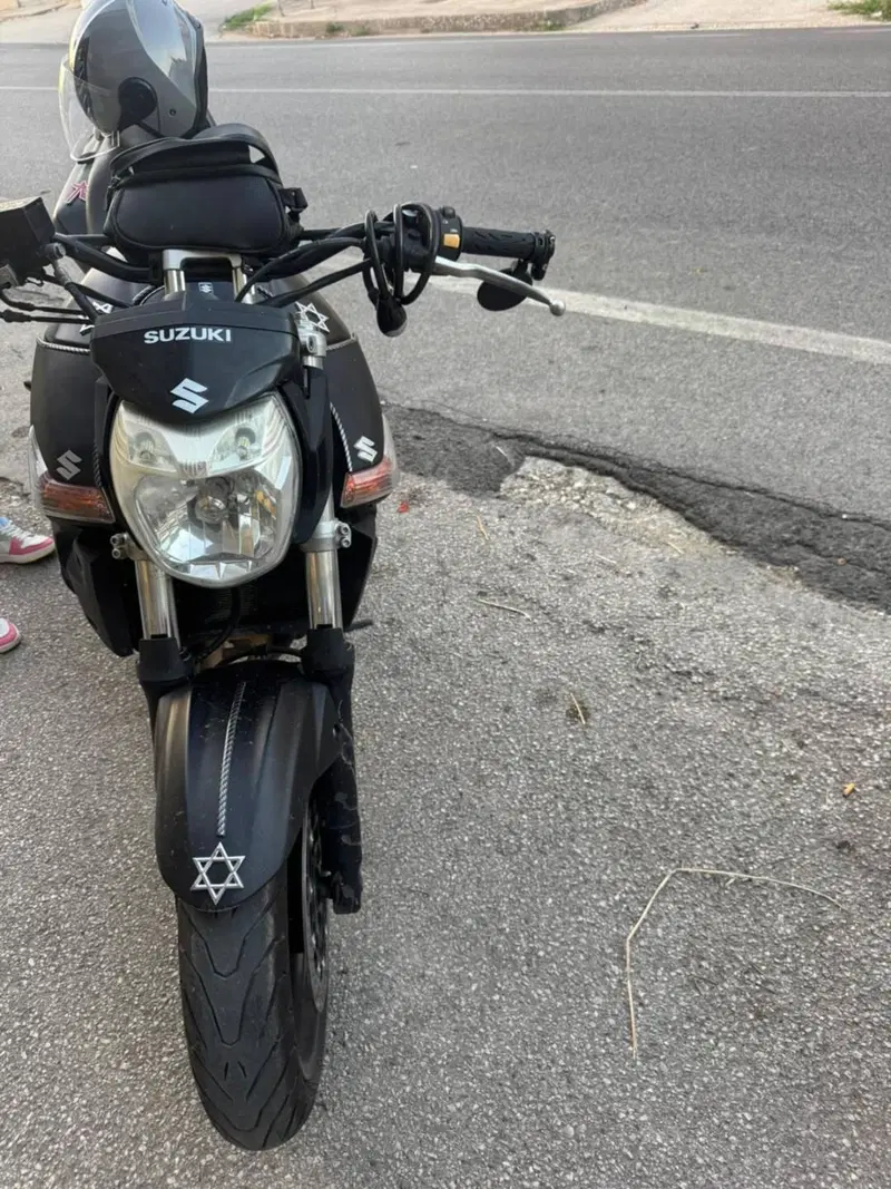 Suzuki GSR 600 (2006 - 11) (11)