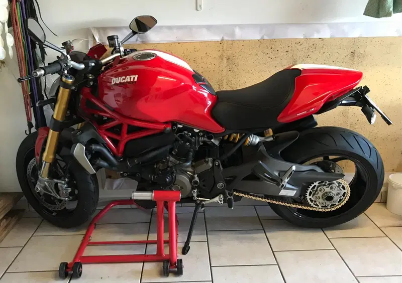 Ducati Monster 1200 S Stripe (2014 - 15) (3)