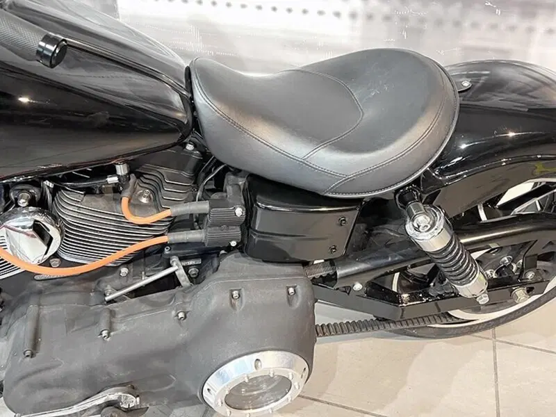 Harley-Davidson 1584 Street Bob (2007) - FXDB (3)