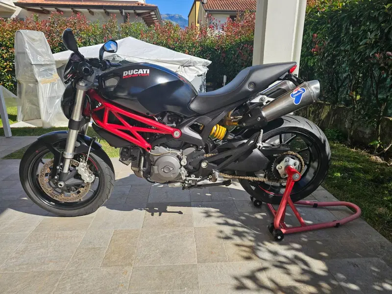 Ducati Monster 796 (2010 - 13) (5)