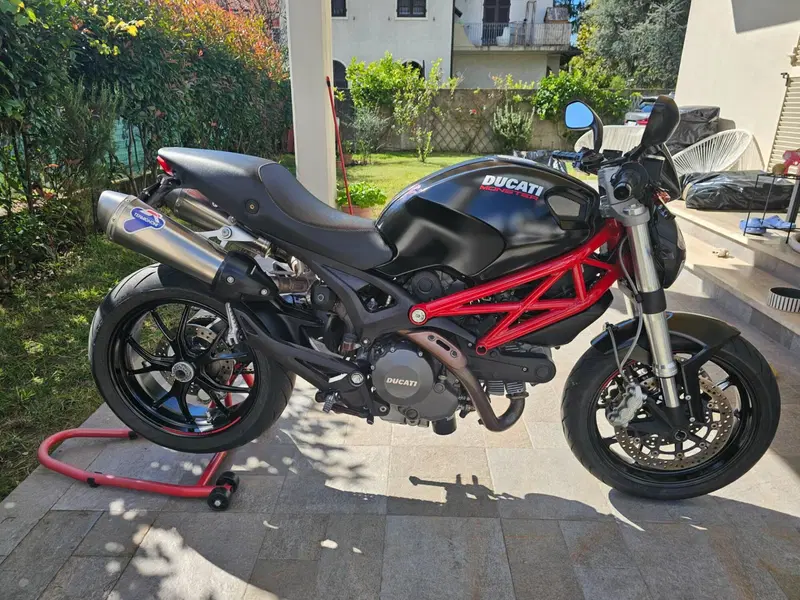 Ducati Monster 796 (2010 - 13) (6)