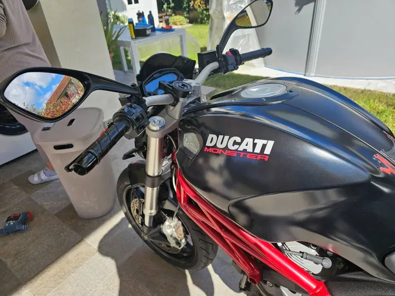 Ducati Monster 796 (2010 - 13) (7)