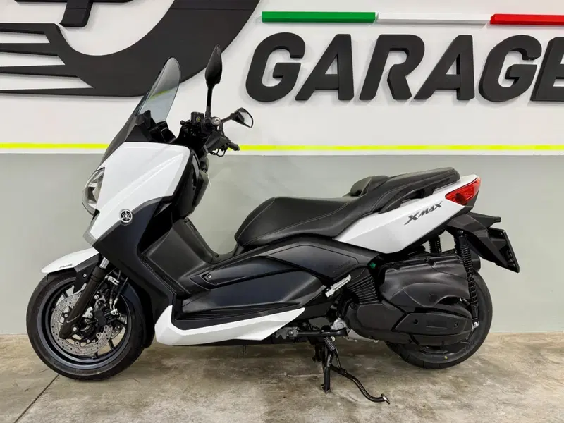 Yamaha X-Max 400 ABS (2017 - 20) (7)