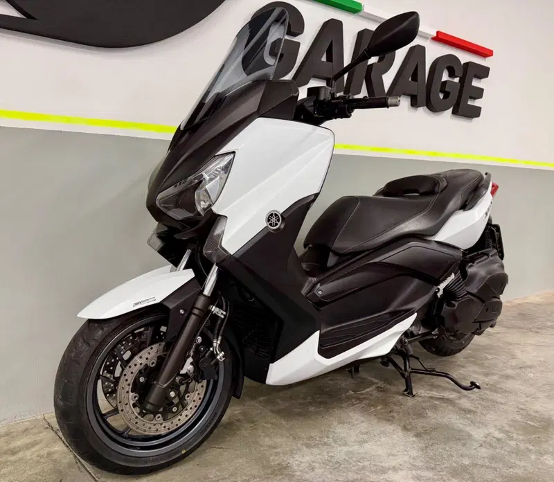 Yamaha X-Max 400 ABS (2017 - 20) (9)