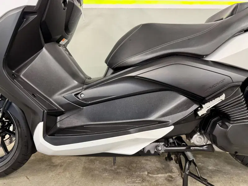 Yamaha X-Max 400 ABS (2017 - 20) (10)