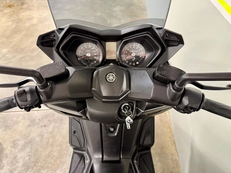 Yamaha X-Max 400 ABS (2017 - 20) (13)