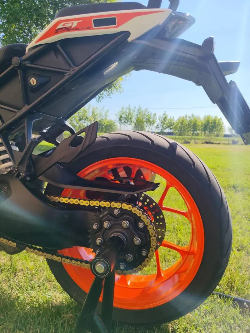 KTM 1290 Super Duke GT (2019 - 20) (4)