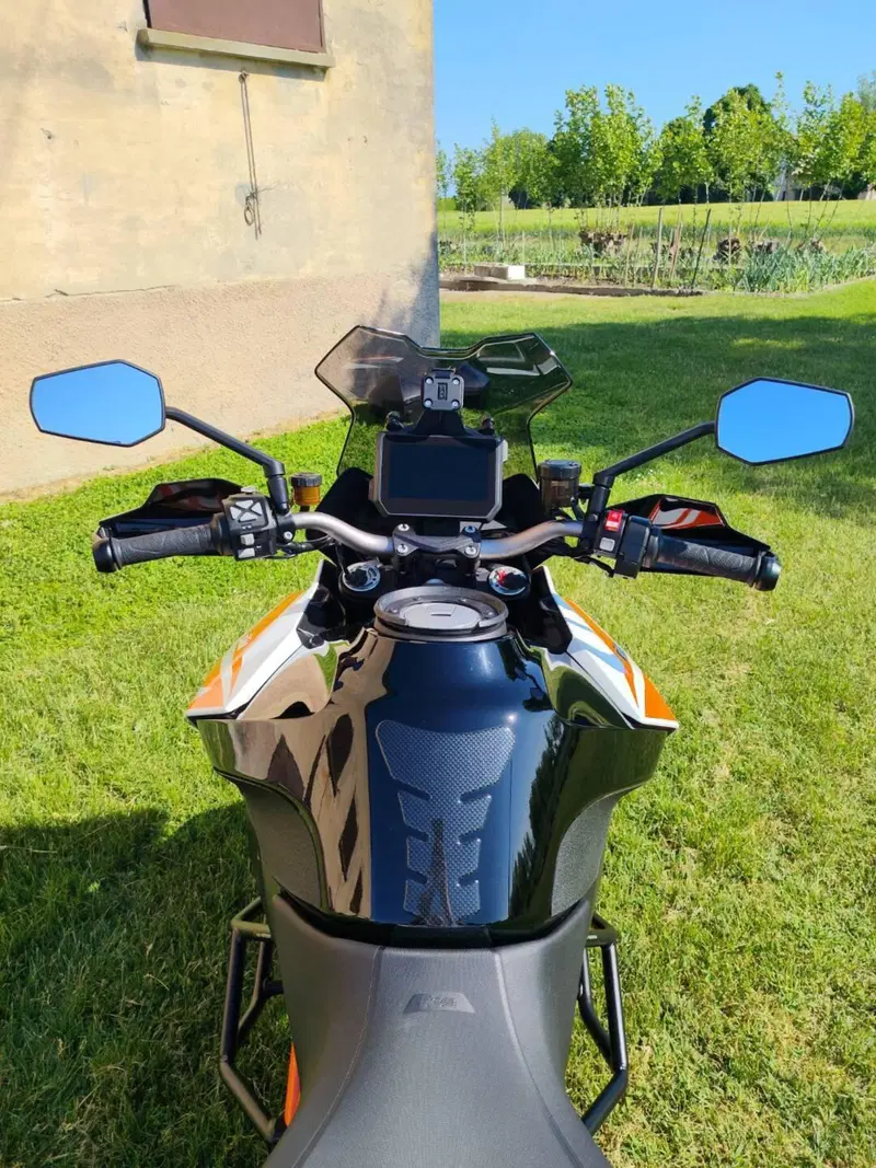 KTM 1290 Super Duke GT (2019 - 20) (9)