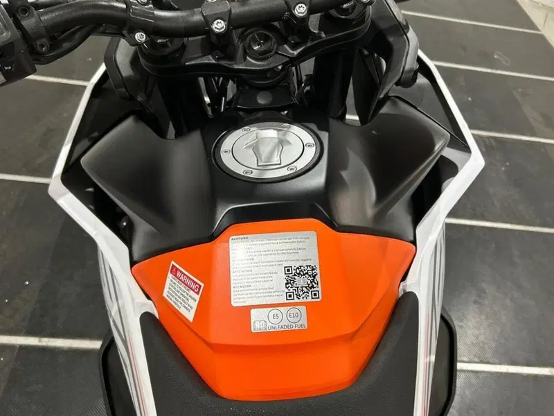 KTM 790 Adventure (2023 - 24) (9)
