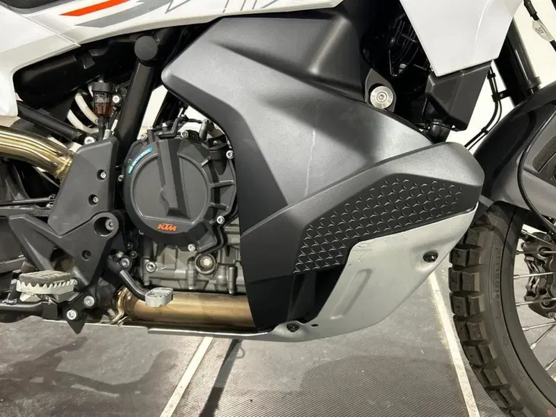 KTM 790 Adventure (2023 - 24) (12)