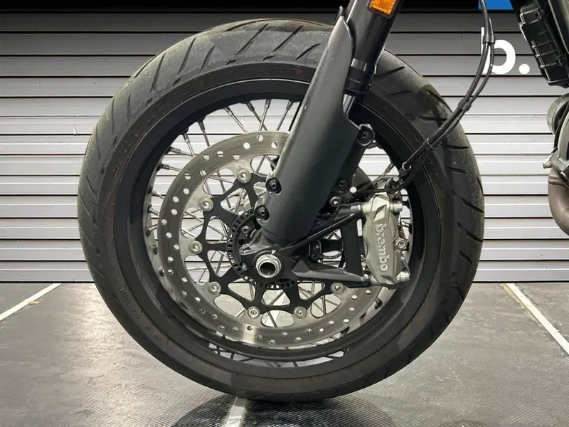 Ducati Scrambler 800 Urban Motard (2022) (15)