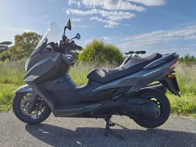 Suzuki Burgman 400 (2025 - 26) usata