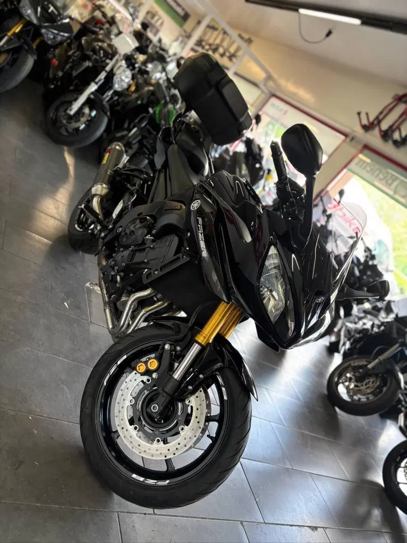 Yamaha Fazer 8 (2010 - 16) (6)