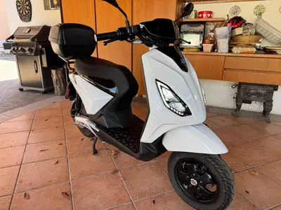 Piaggio 1 Active (2022 - 26) usata