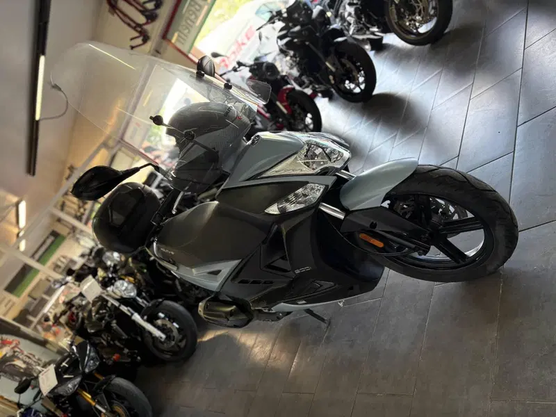 Kymco Agility 200i R16 + (2021 - 25) (6)