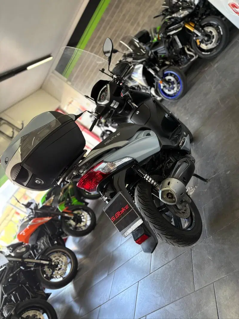 Kymco Agility 200i R16 + (2021 - 25) (5)