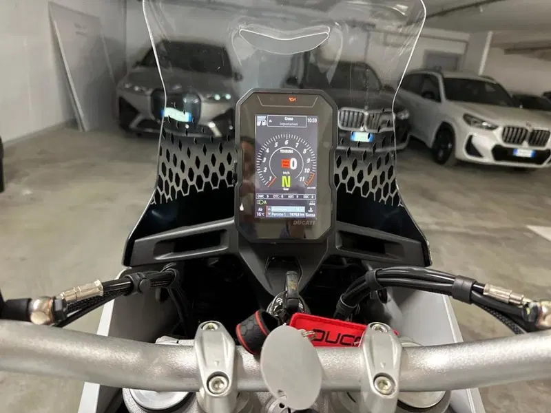 Ducati DesertX (2022 - 25) (6)