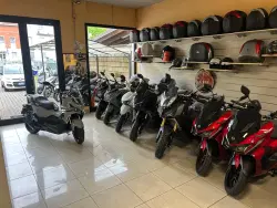 Max Moto 2 