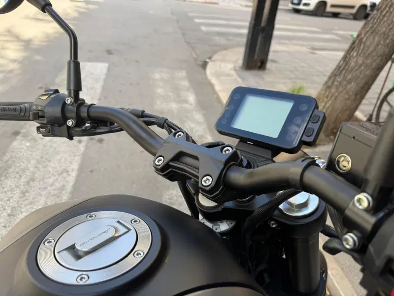 Benelli Leoncino 250 (2021 - 25) (2)