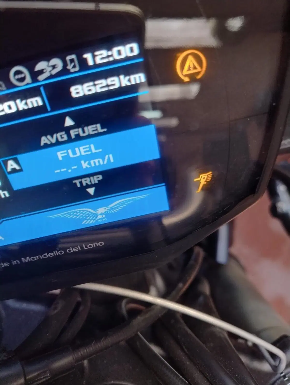 Moto Guzzi V85 TT (2019 - 20) (3)